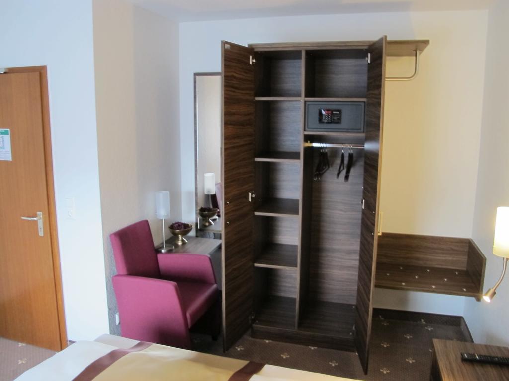 Hotel Rothkamp Frechen Extérieur photo