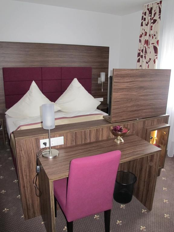 Hotel Rothkamp Frechen Extérieur photo