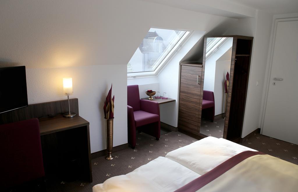 Hotel Rothkamp Frechen Extérieur photo