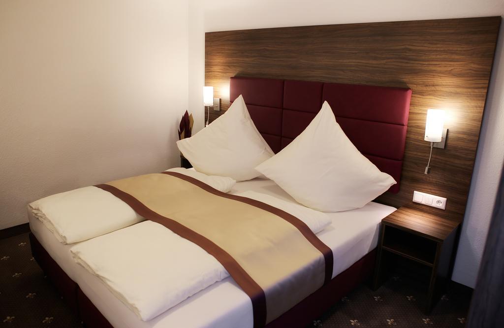 Hotel Rothkamp Frechen Extérieur photo