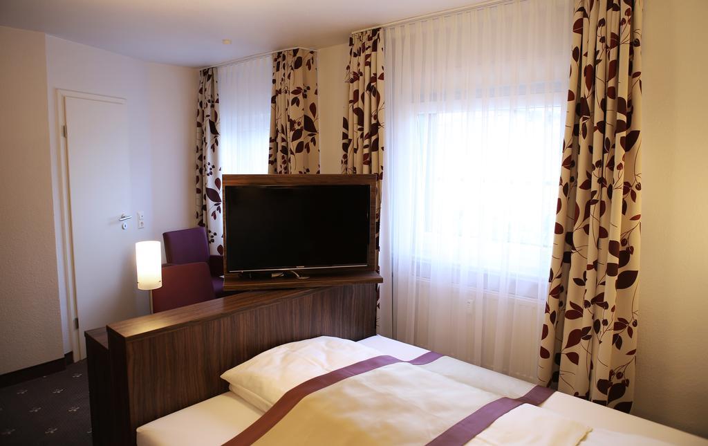 Hotel Rothkamp Frechen Extérieur photo