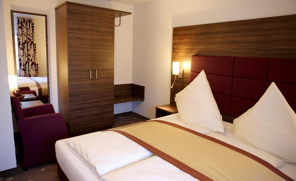 Hotel Rothkamp Frechen Extérieur photo