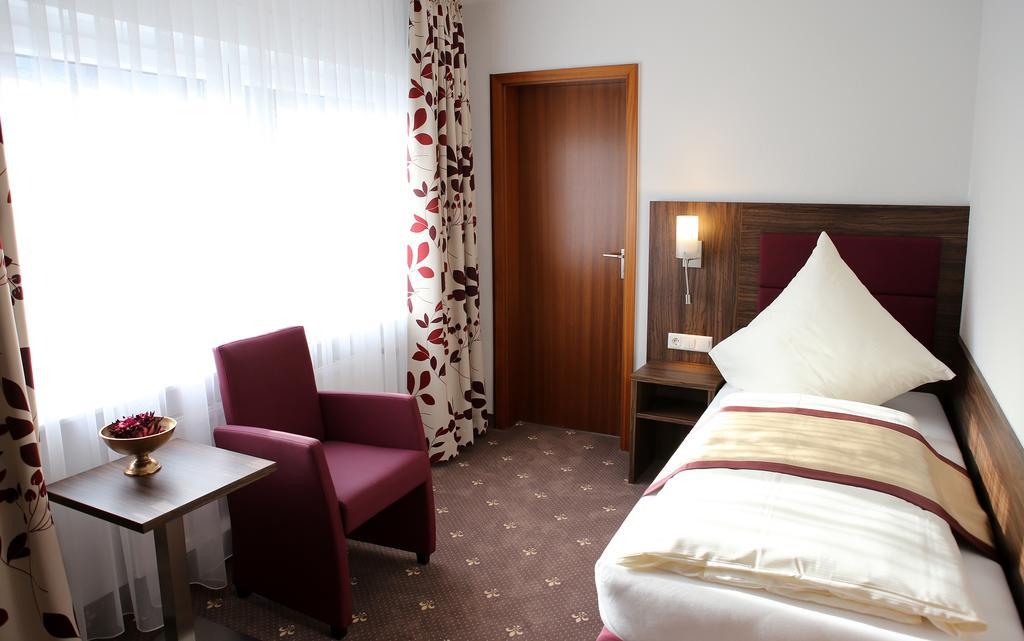 Hotel Rothkamp Frechen Extérieur photo